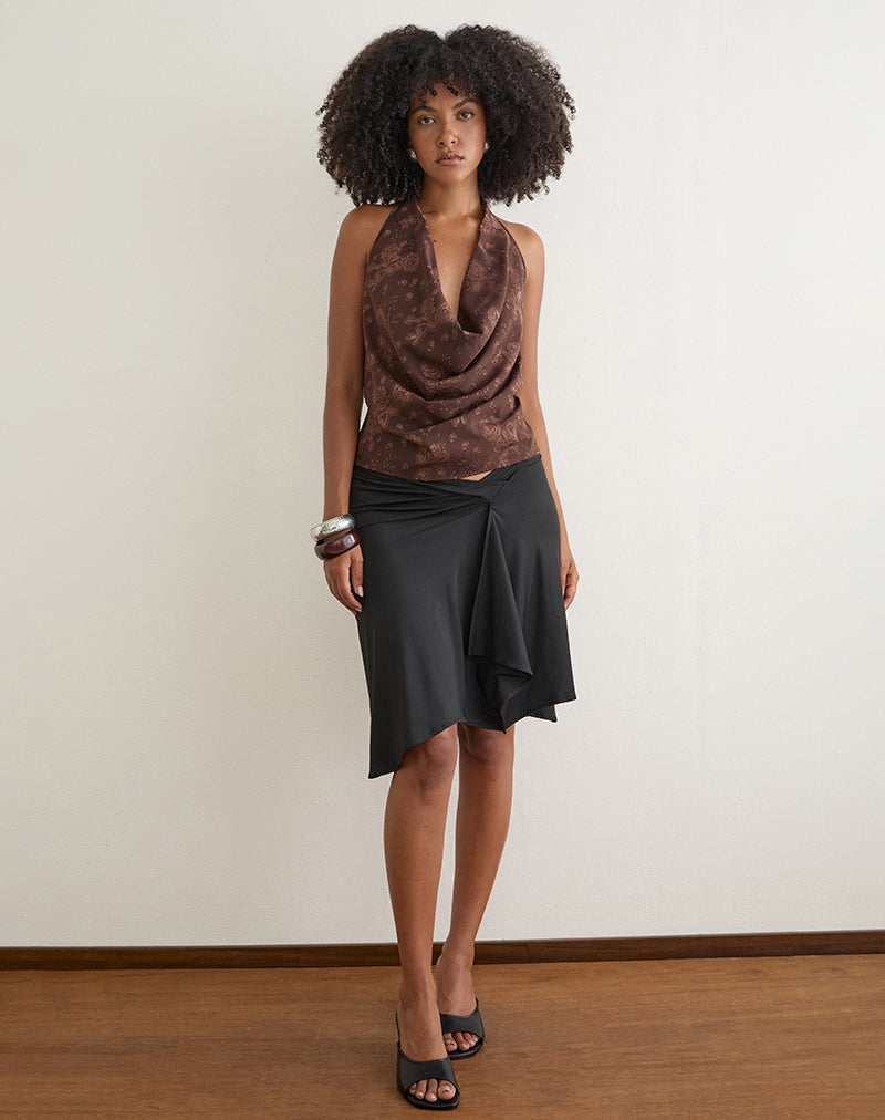 Photo du haut à col bénitier « Greece » en mousseline jacquard à motifs floraux, couleur marron