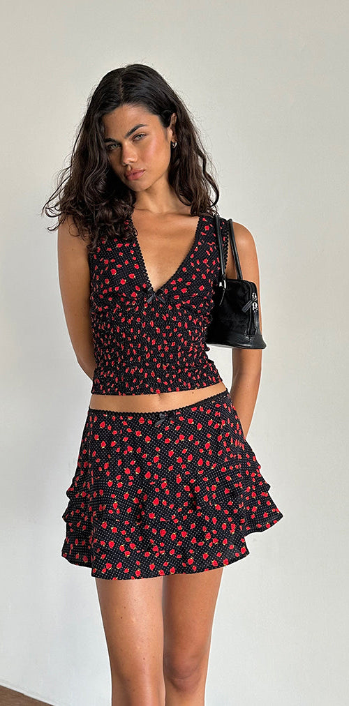 Image of Hevalis Top in Strawberry Polka Black
