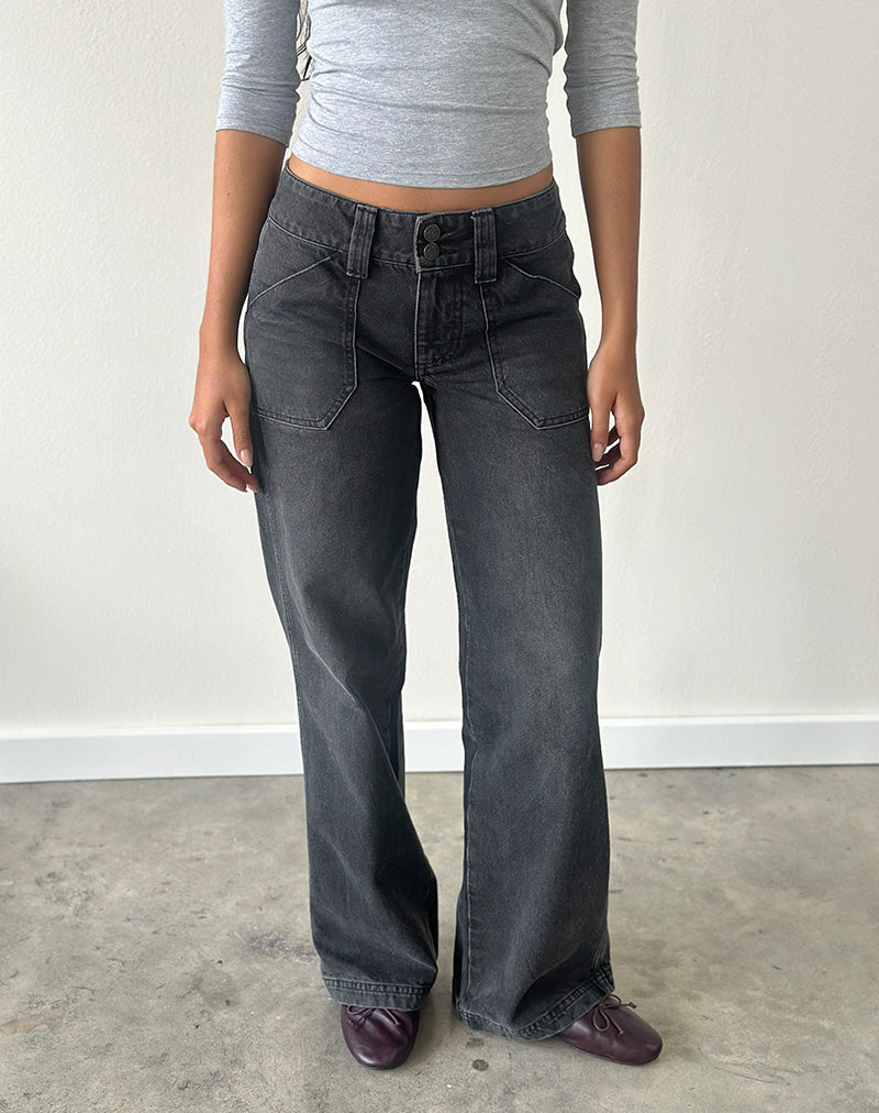 Image of Low Rise Relaxed Cargo Jeans in Vintage Black