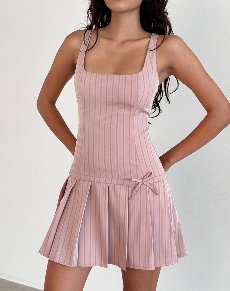 Robe courte taille basse Jadzia à fines rayures blush