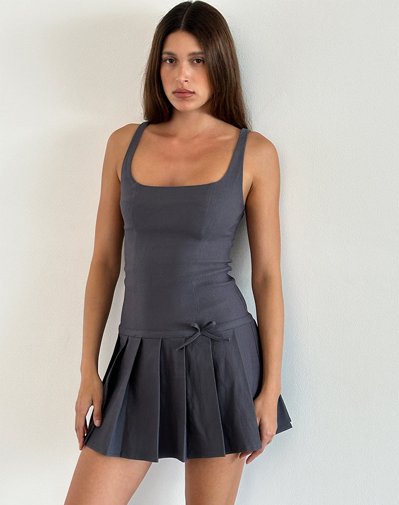 Robe courte taille basse Jadzia en gris anthracite