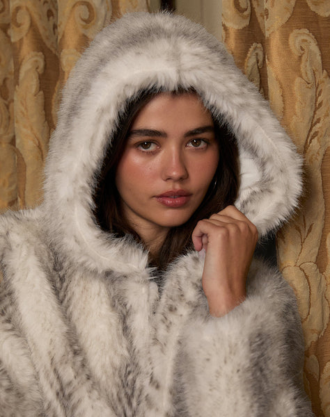 JEMI-HOODED-CROPPED-FUR-JACKET