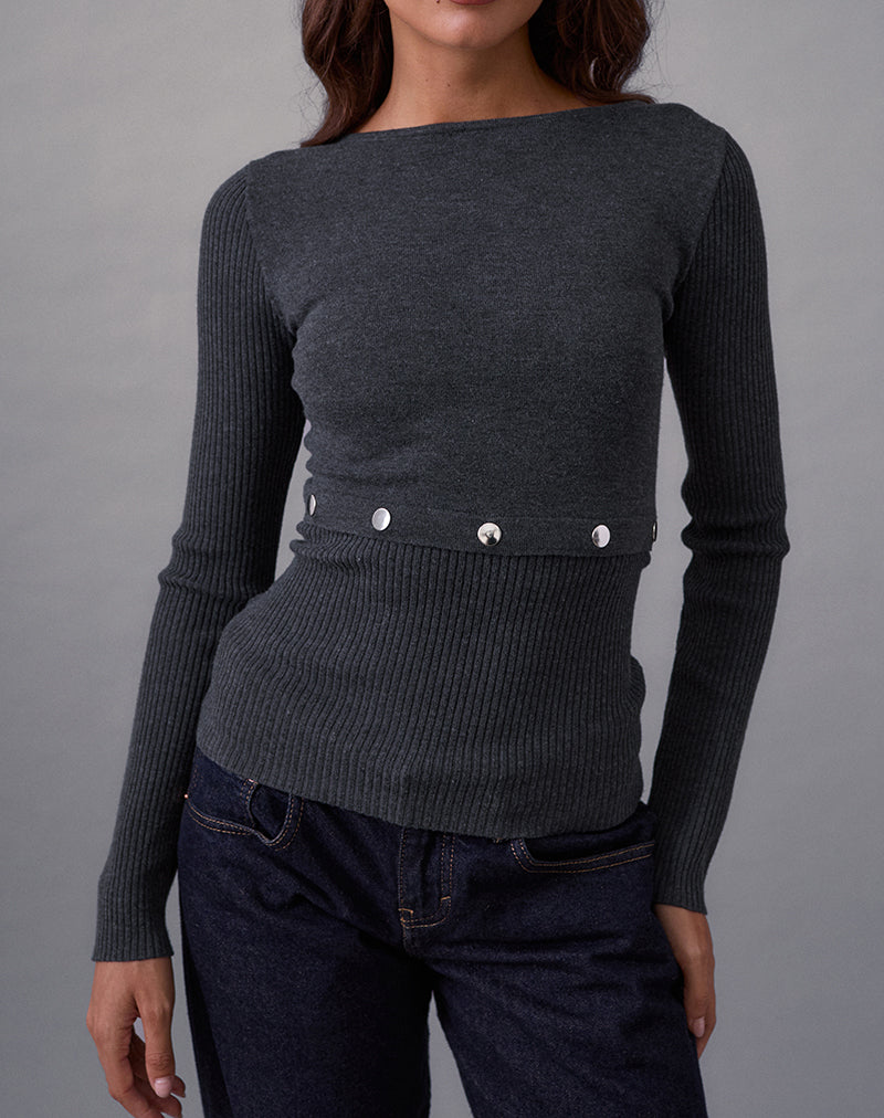 Josa Langarm-Strickoberteil in Dark Charcoal mit Nieten
