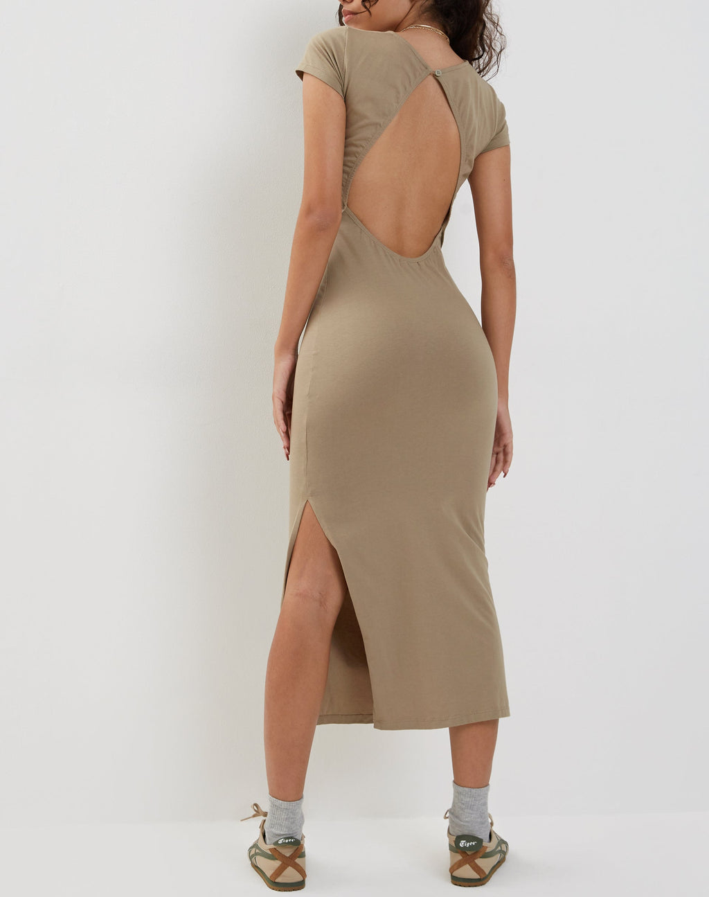 Kasor Open Back Midi Dress in London Fog