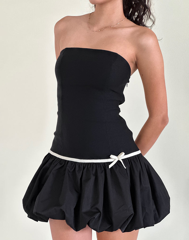 Robe courte bouffante Klaita en noir