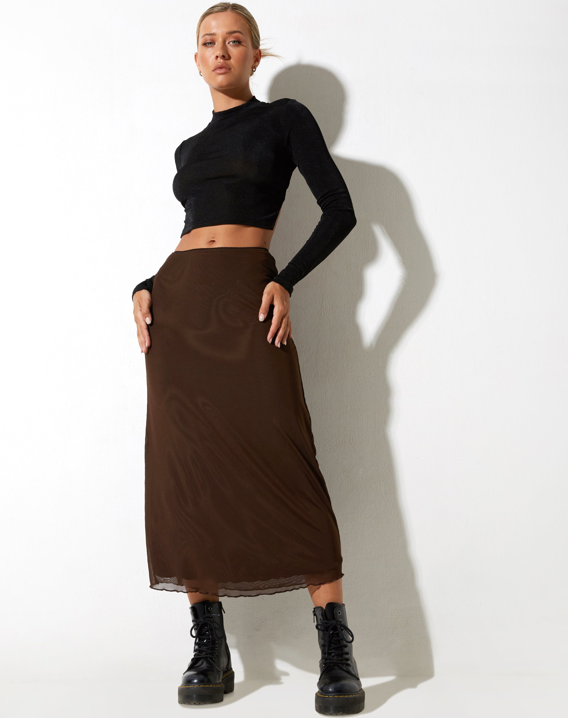 image of Lassie Midi Skirt in Mesh Brown