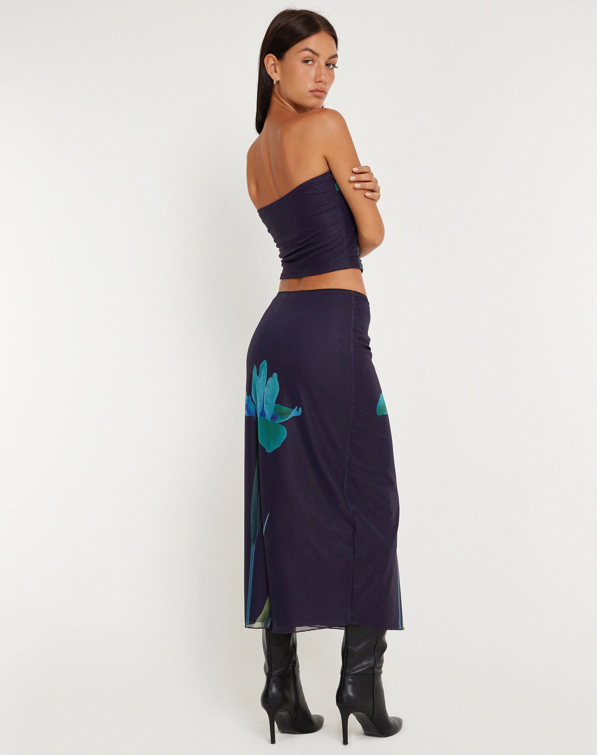 Navy Floral Print Midi Skirt | Lassie – motelrocks-com-eur