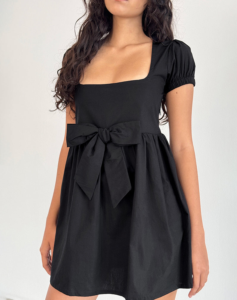 Robe courte Leshiana en popeline noire