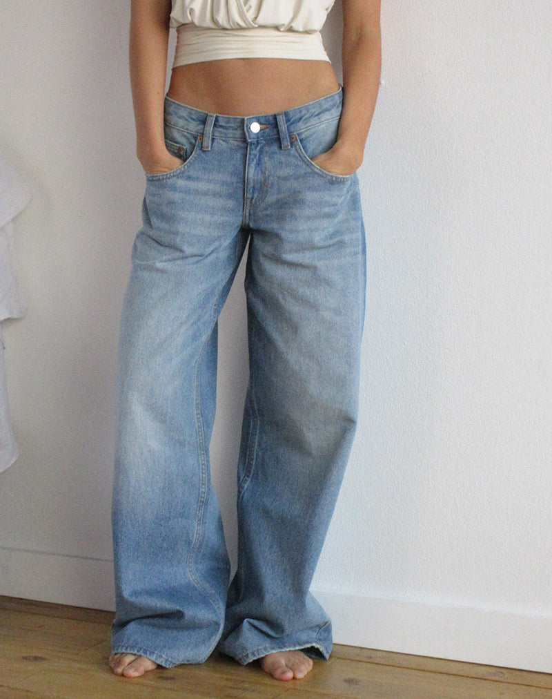 Low Rise Roomy Jeans in Bright Blue Used