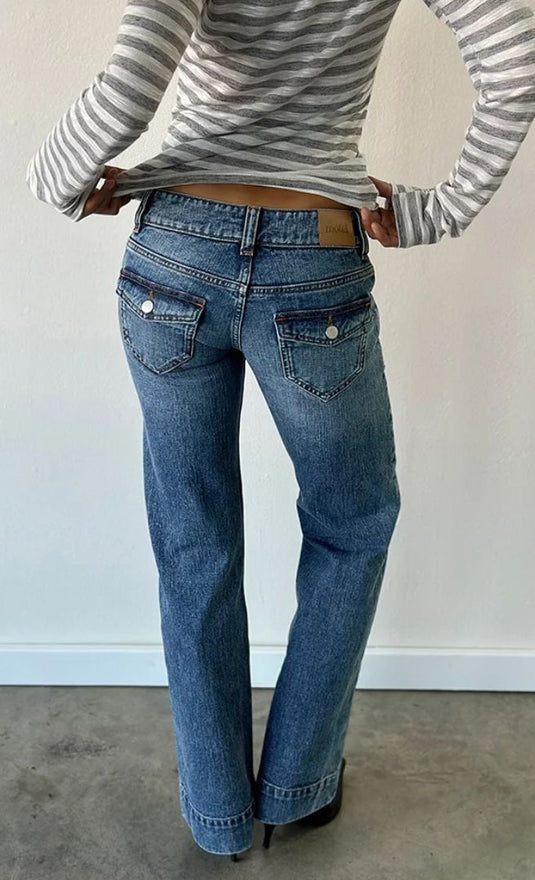NOVITÀ! Bootcut a vita bassa