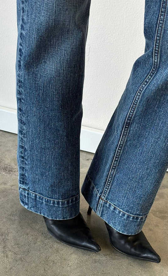 NOVITÀ! Bootcut a vita bassa