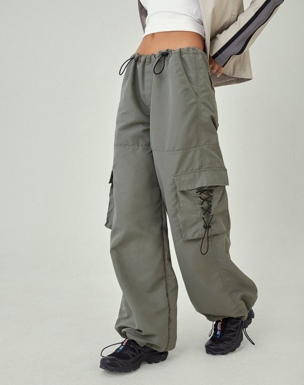 MOTEL X JACQUIE Fabio Wide Leg Cargo Trousers in Grey