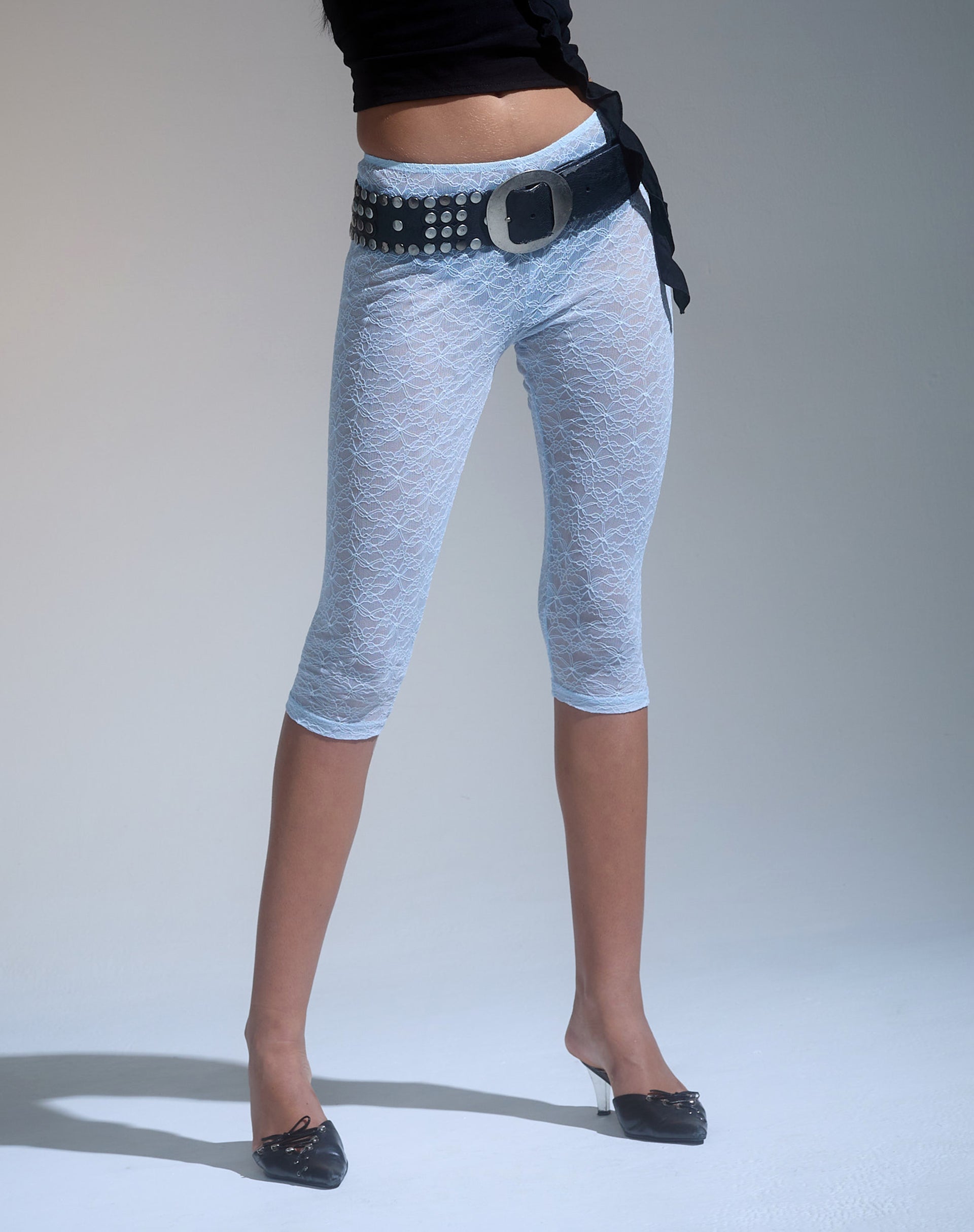 Pale blue capri clearance trousers