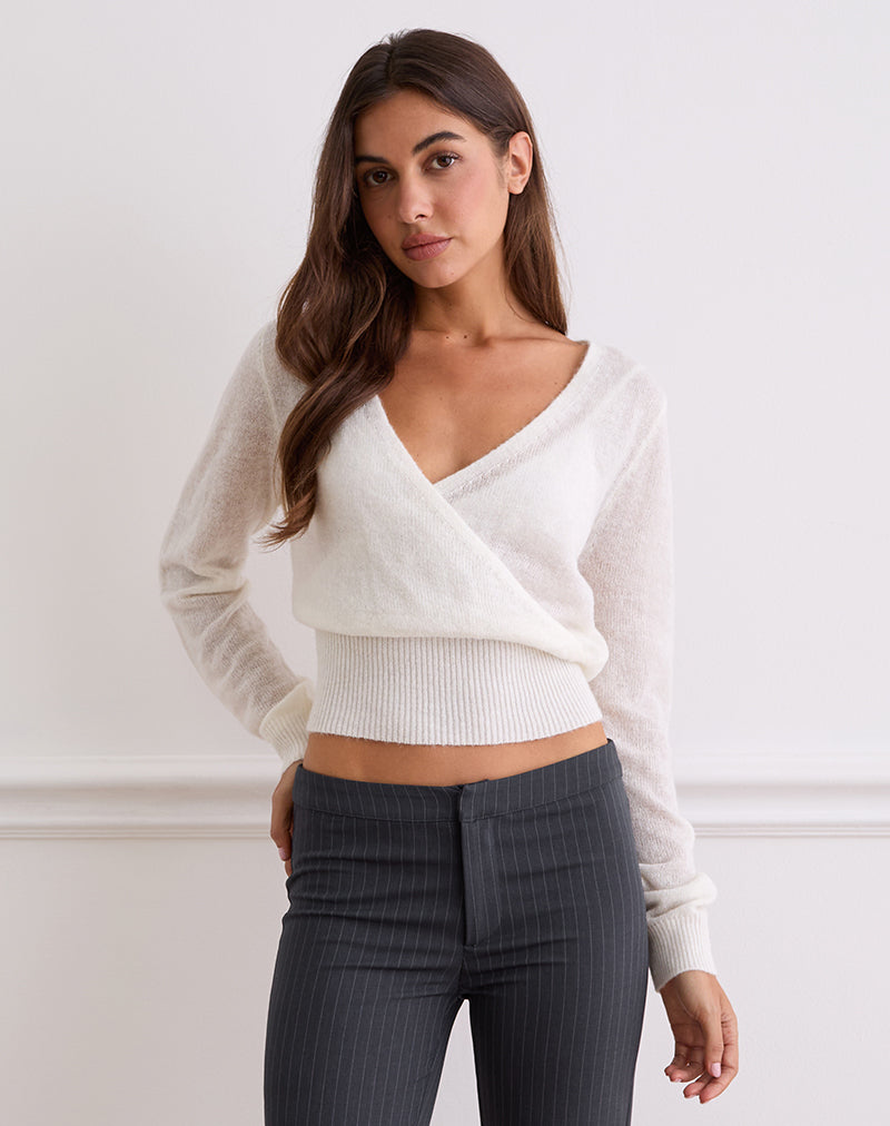 Nilza Wickeloberteil aus Strick in Off White