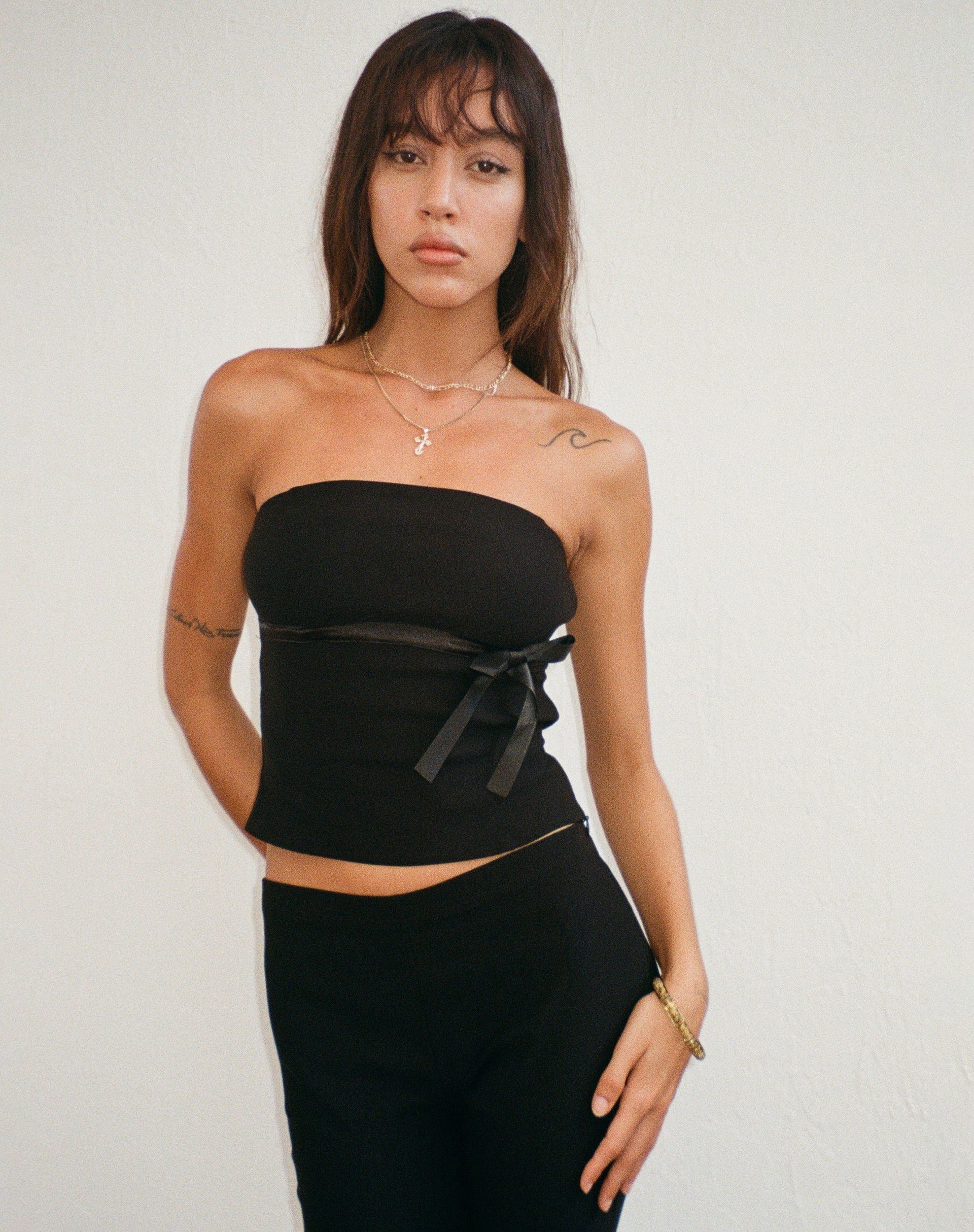 Tailored Bandeau Bow Top Negro