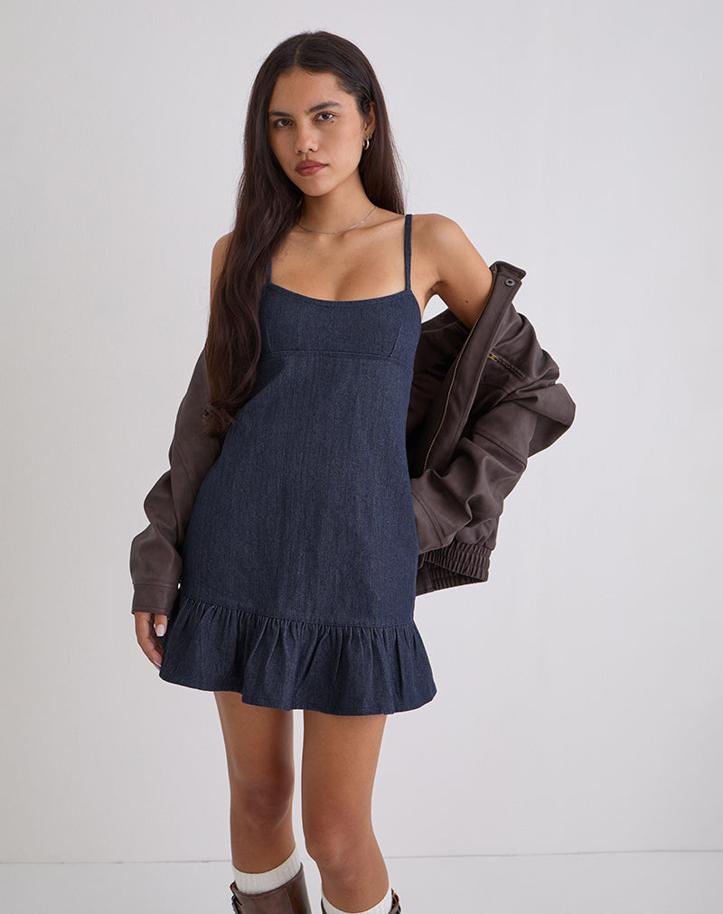 Model Indigo Rocks Mini robe en denim indigo | Pamina - motelrocks-com-eur