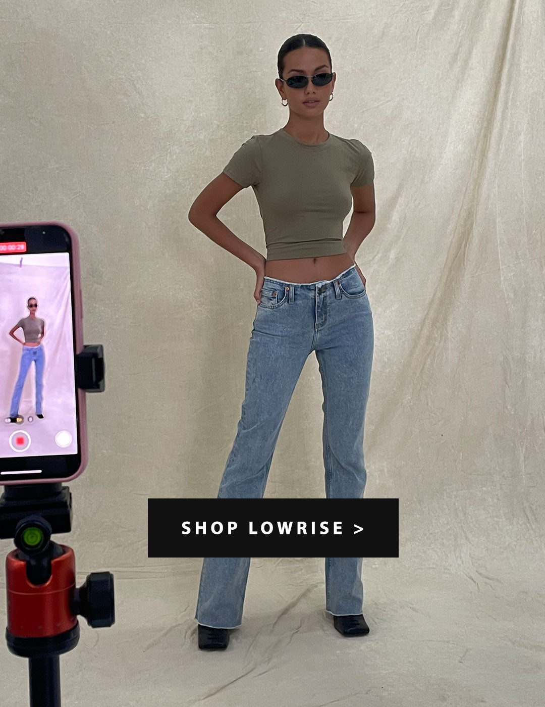 LOWRISE JEANS