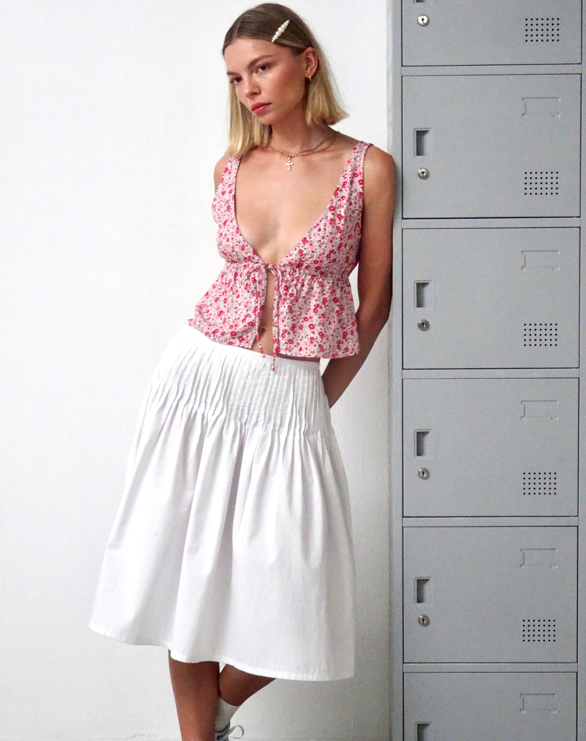 Image of Asada Pleated Waist Midi Skirt in Poplin White