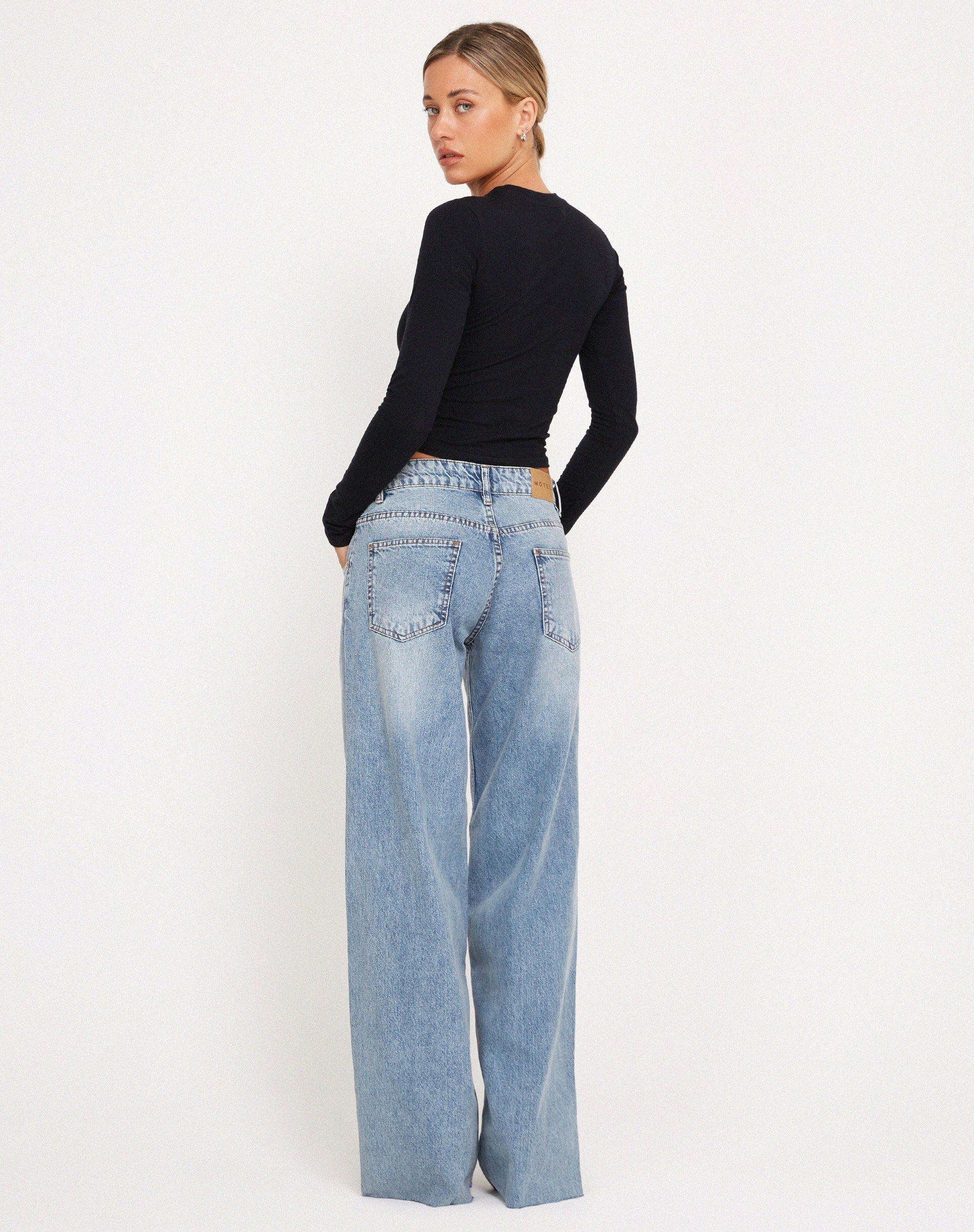 Weekday ace san hot sale fran blue jeans