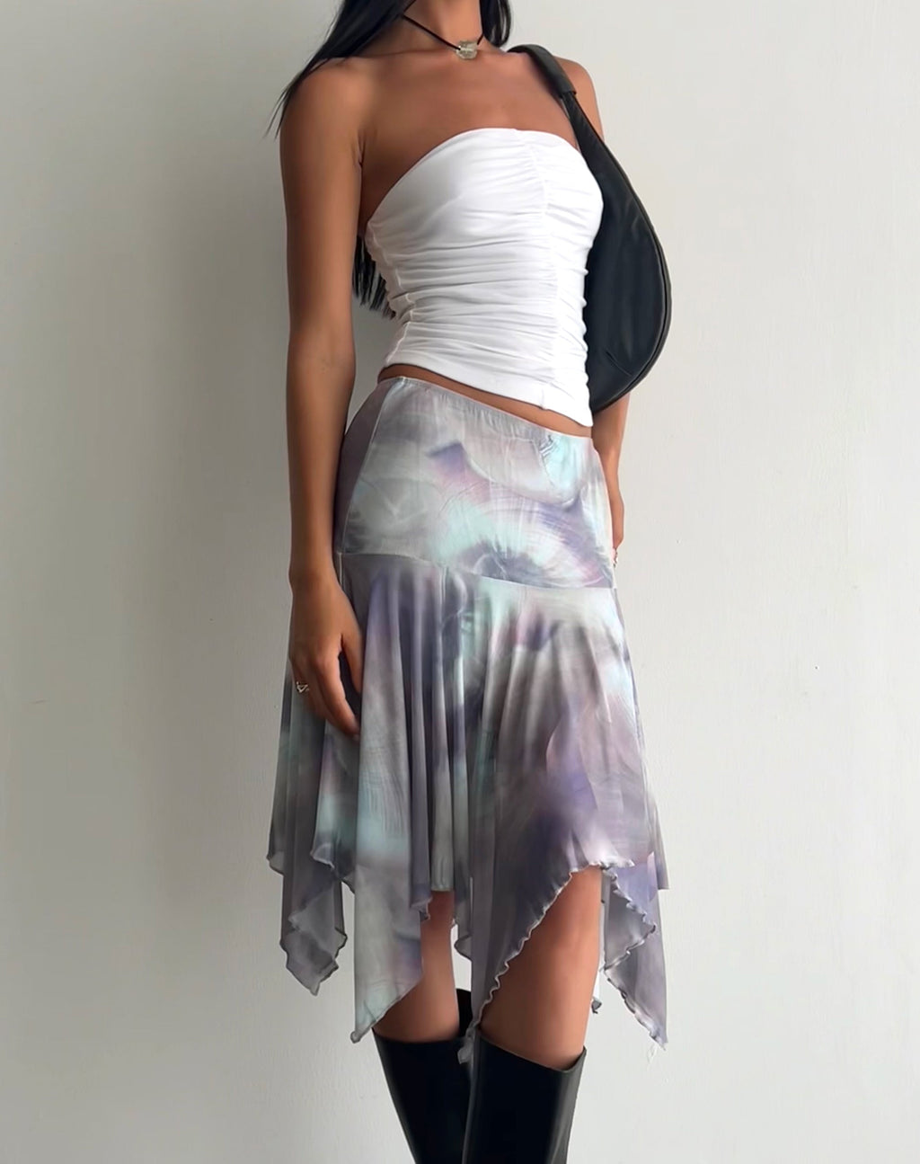 Jovali Low Waist Midi Skirt in Mesh Printed Pearly Shell