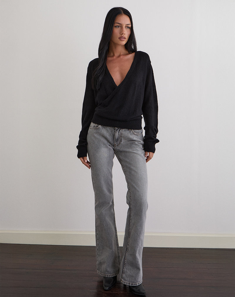 Saroya Plunge Wrap Top aus Strick, schwarz