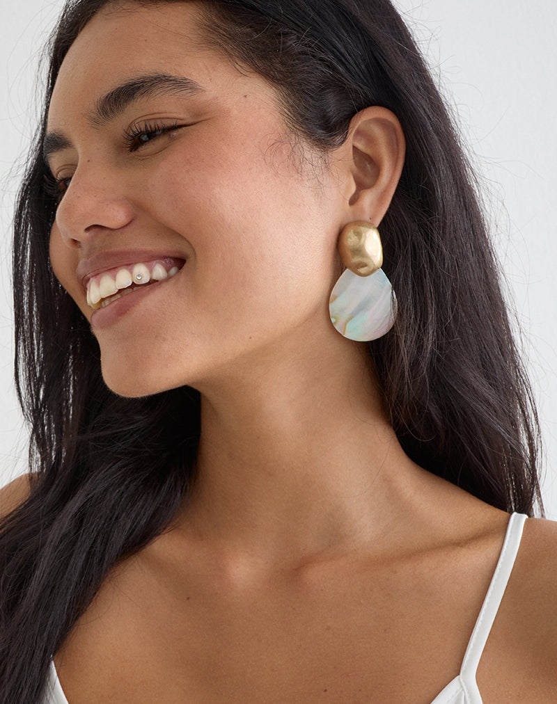 Photo des boucles d'oreilles « Shell Disc Drop »