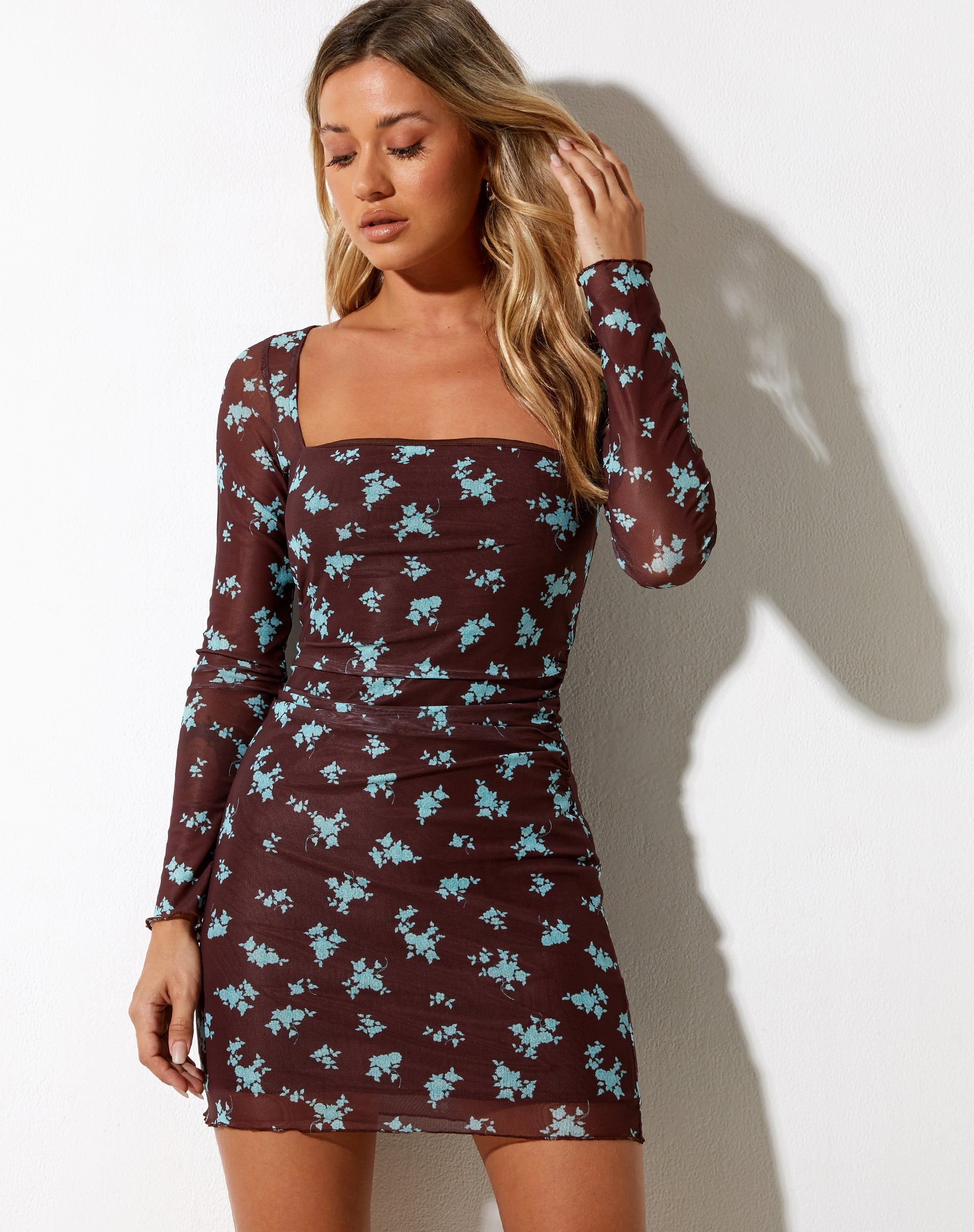 Blue and Brown Floral Print Long Sleeve Mini Dress | Wilem motelrocks-com-eur Blue and Brown Floral Print Long Sleeve Mini Dress | Wilem motelrocks-com-eur