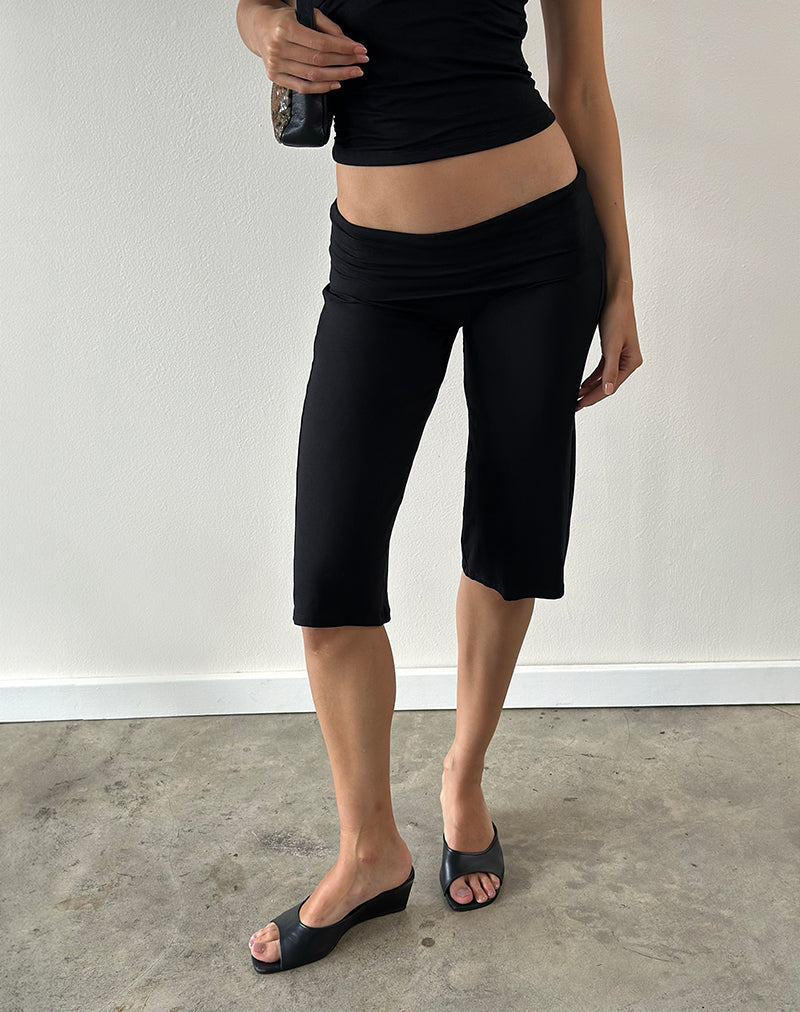 Imagen de los pantalones Wanti Capri en jersey de rayón negro