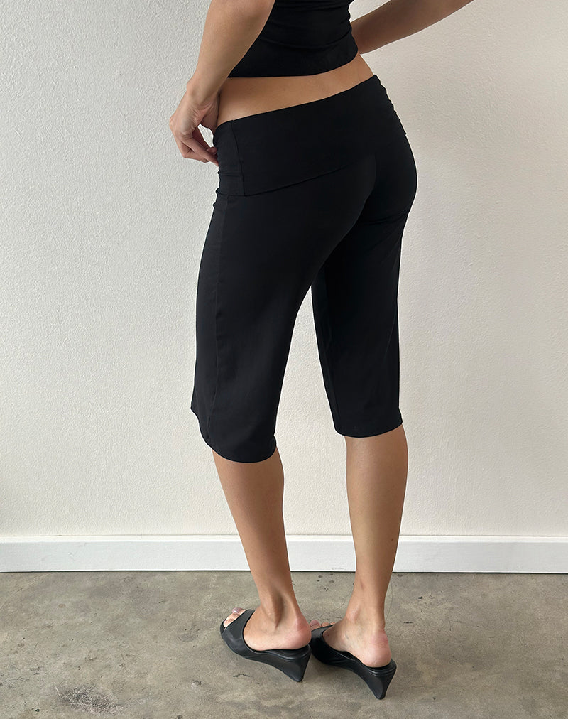 Imagen de los pantalones Wanti Capri en jersey de rayón negro
