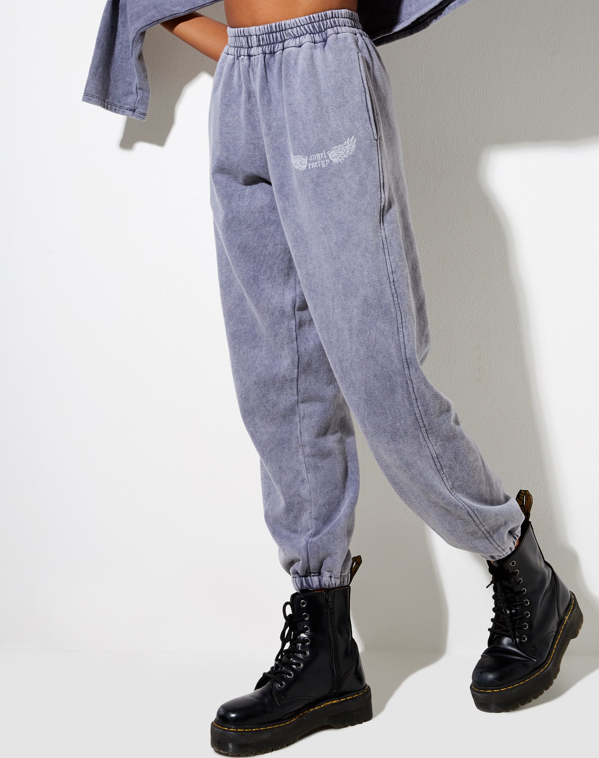 Basta Jogger in Charcoal Wash Angel Energy Wings