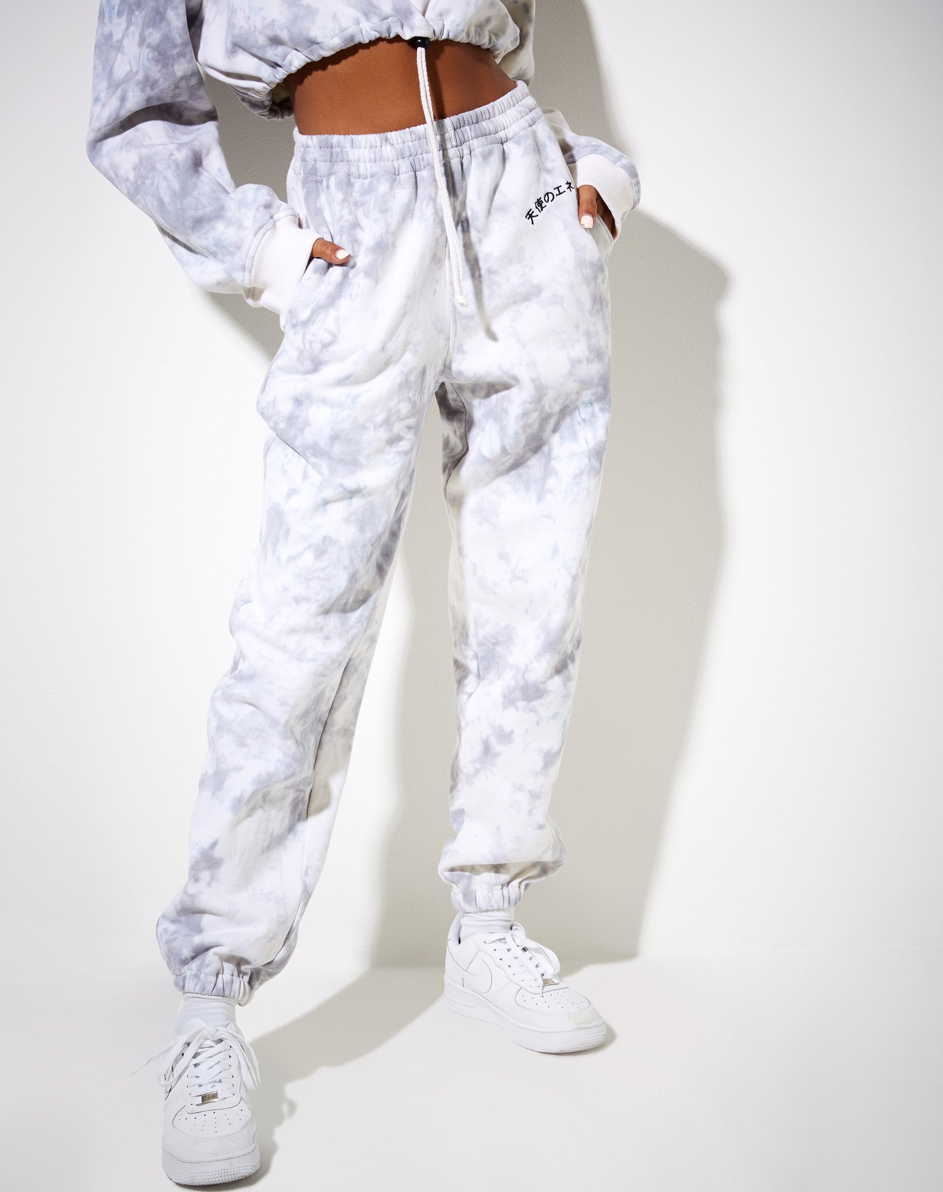 White tie waist discount joggers