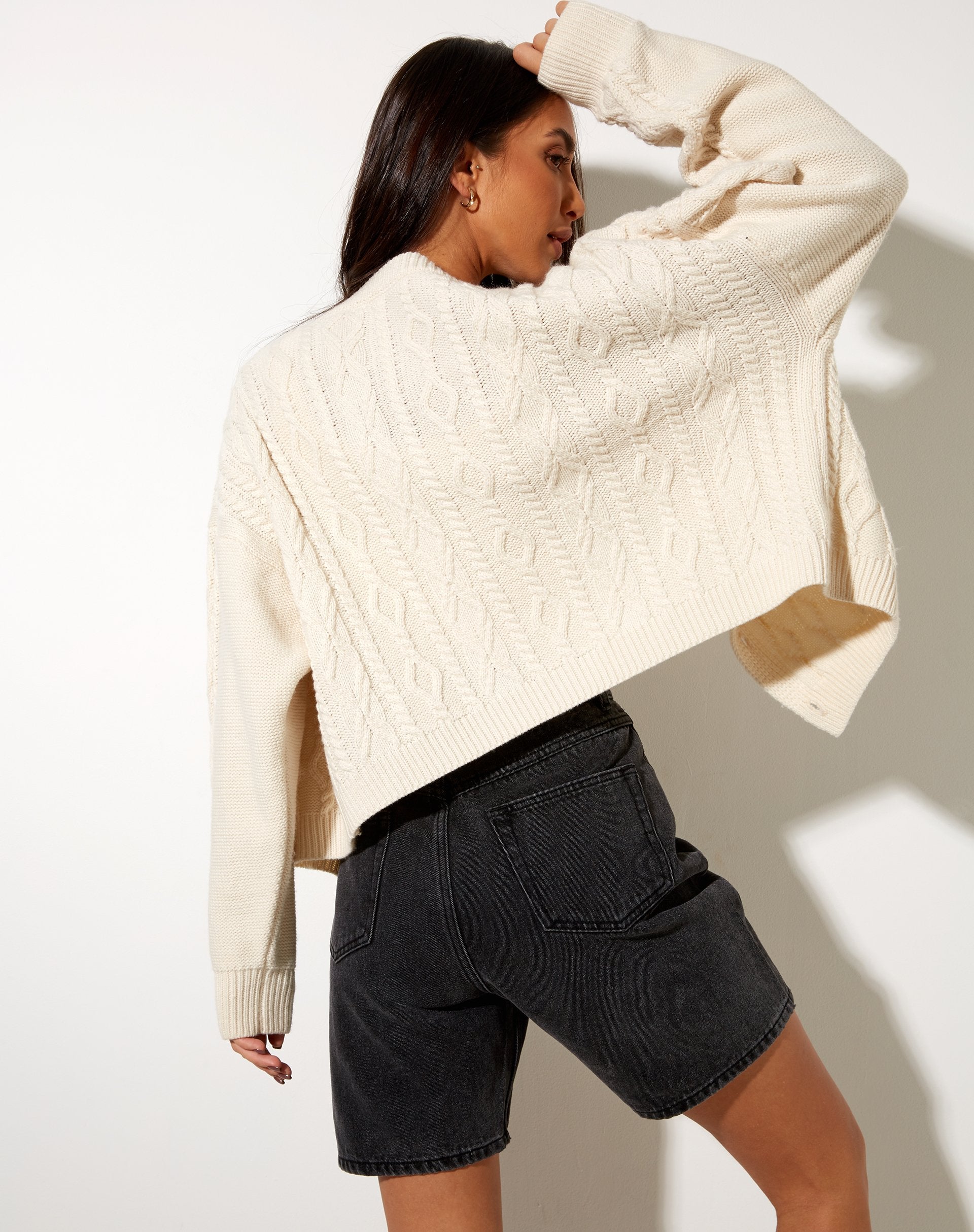 Image of Beira Cardi in Ivory