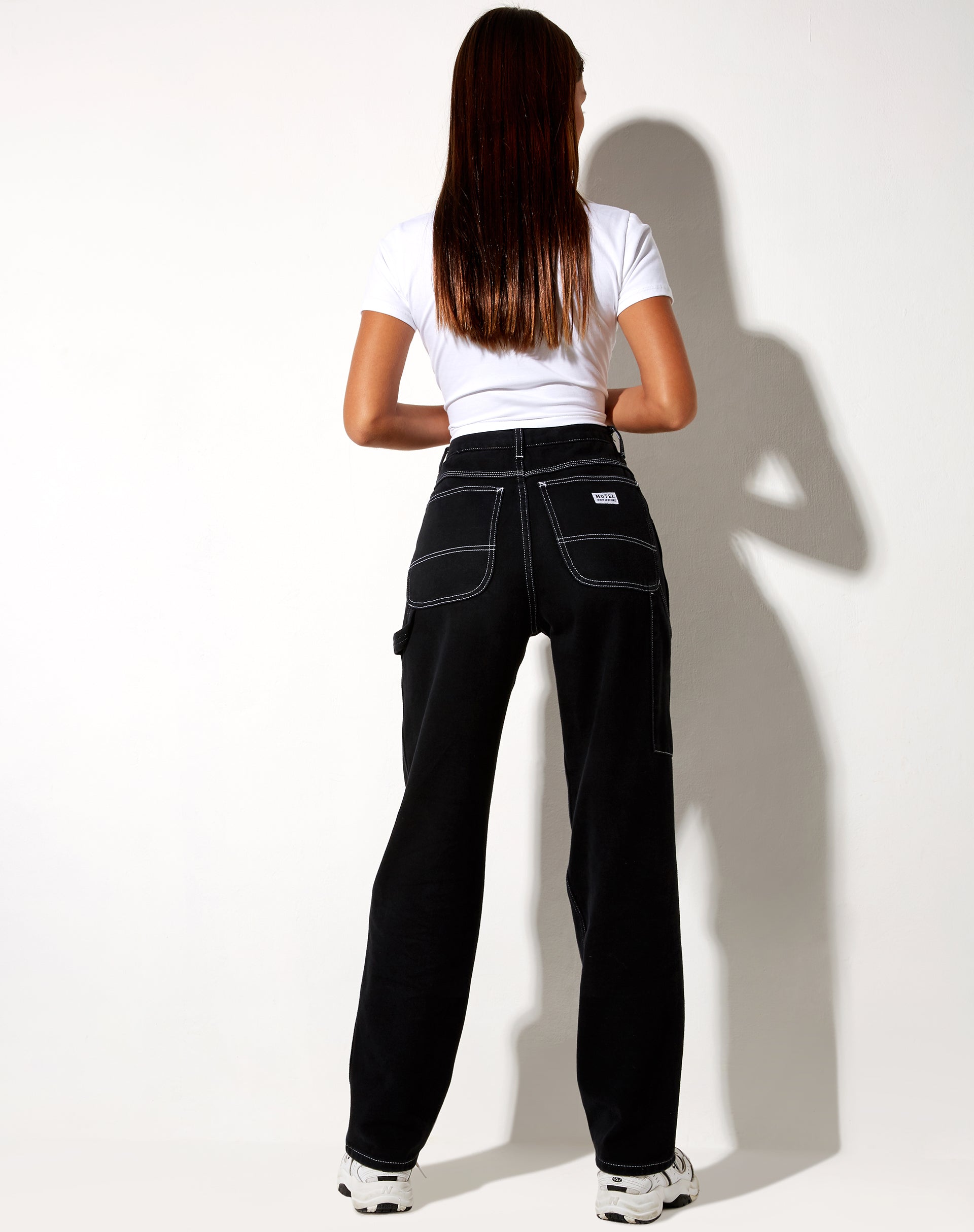 Image of Carpenter Jeans in Black
