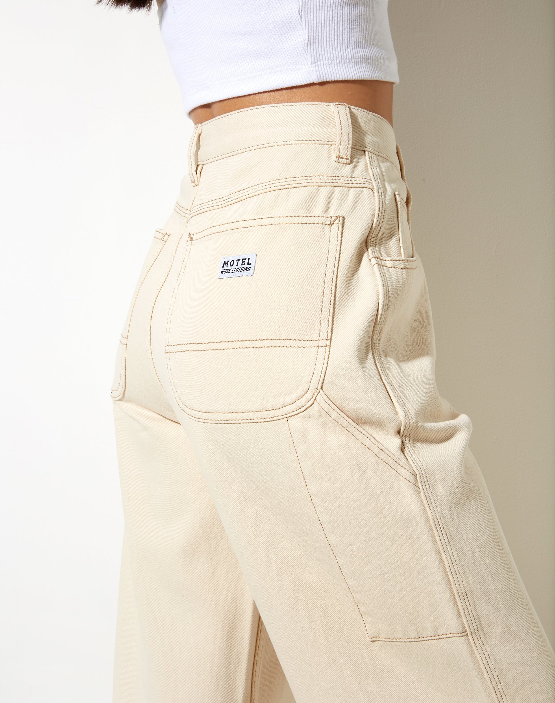 Image of Carpenter Jeans in Ecru