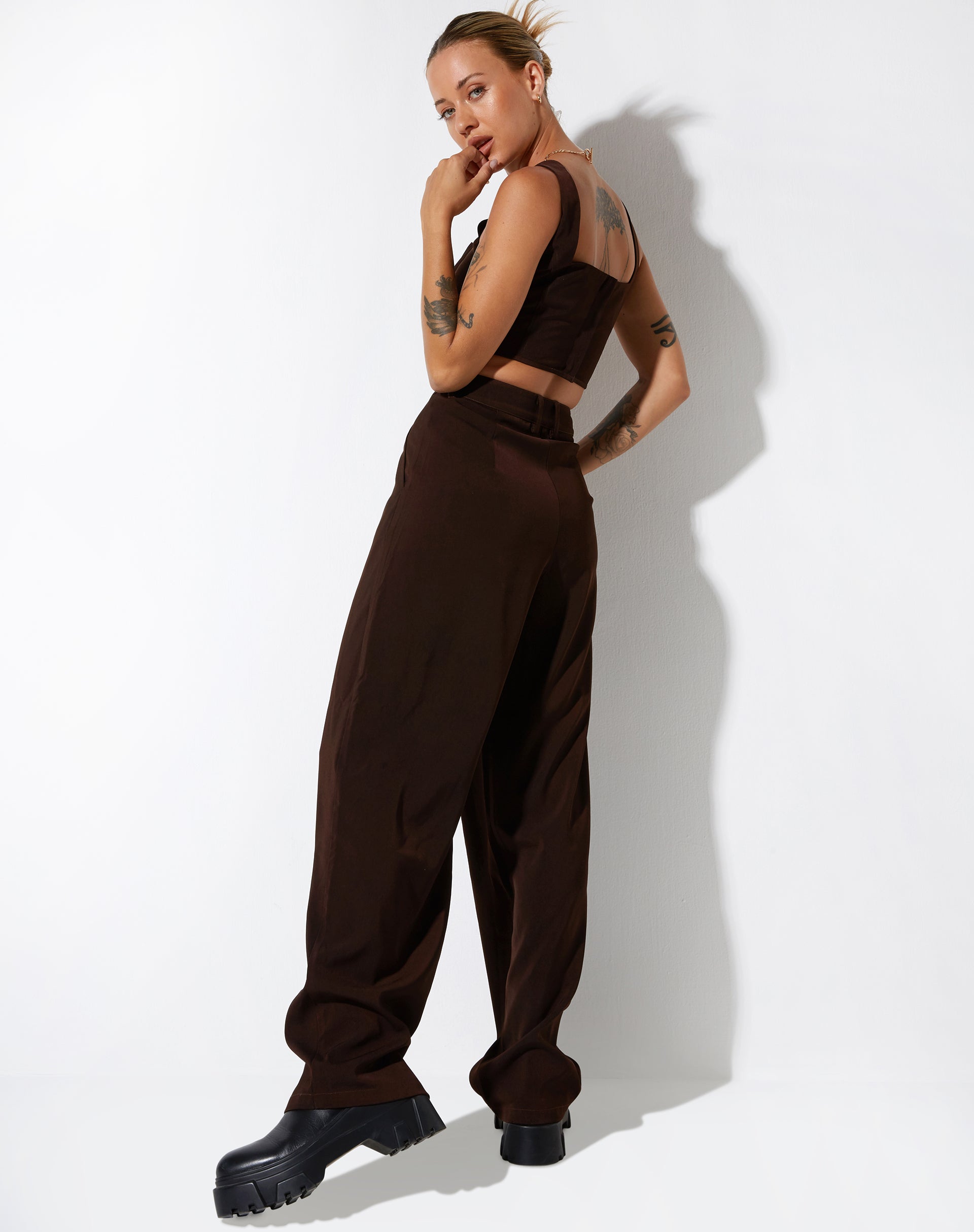 IMAGE OF Cimo Trouser in Tailoring Dark Chocolate