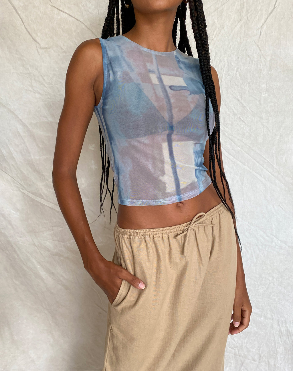 MOTEL X JACQUIE Elisha Top in Mesh Abstract Paint Brush Blue