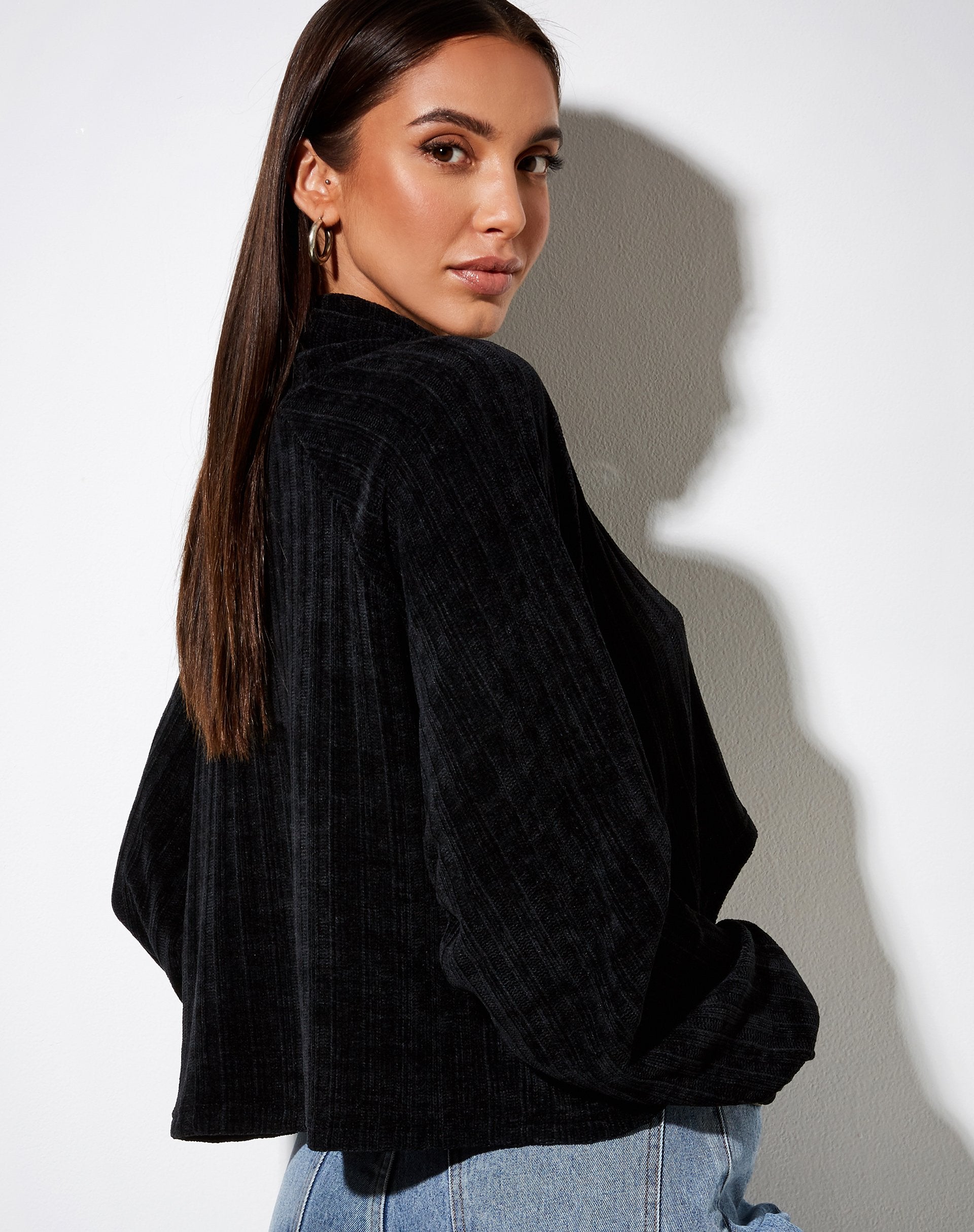 Image of Evie Cropped Jumper in Chenille Black
