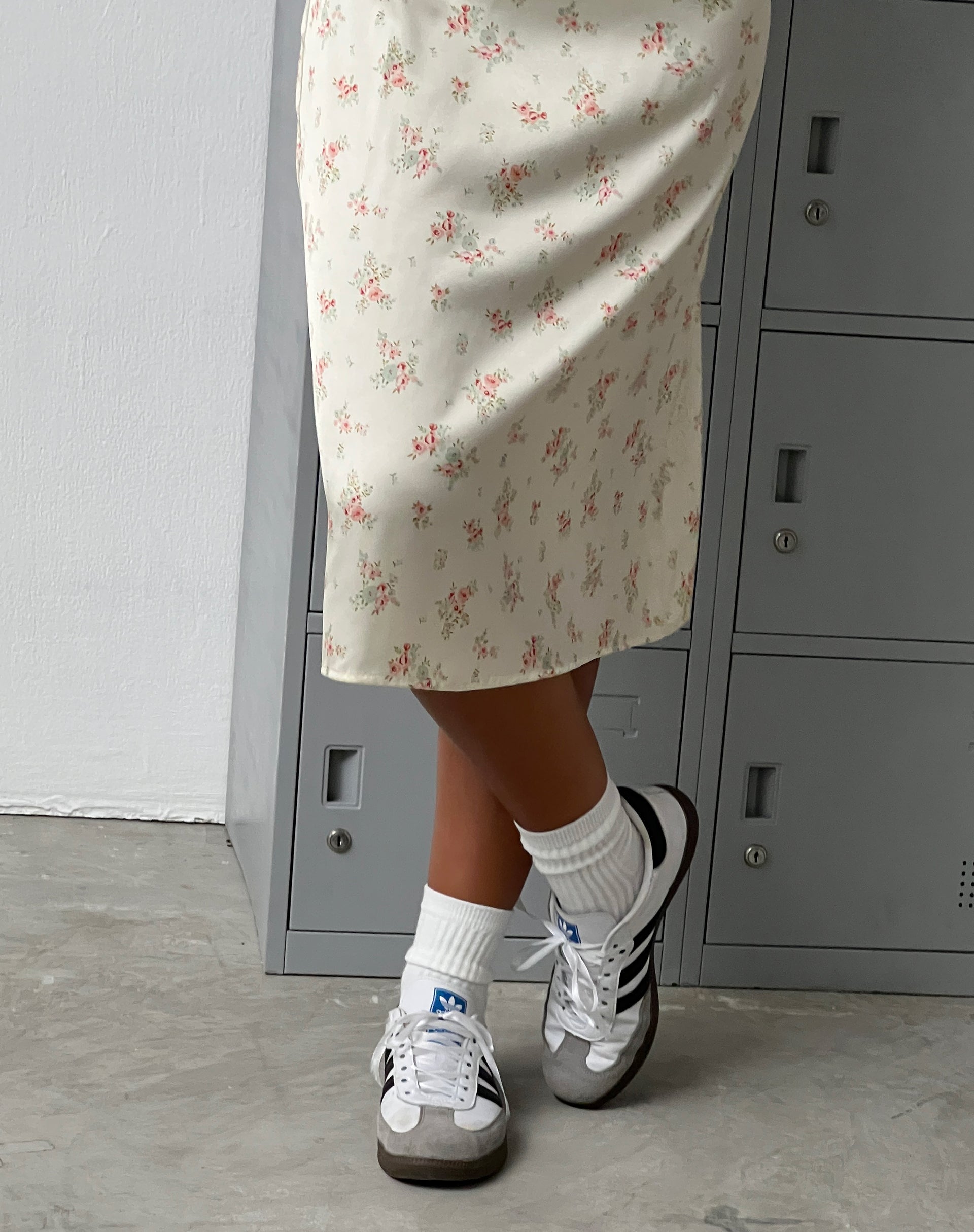 Image of Jinora Midi Dress in Satin Vintage Rose Garland