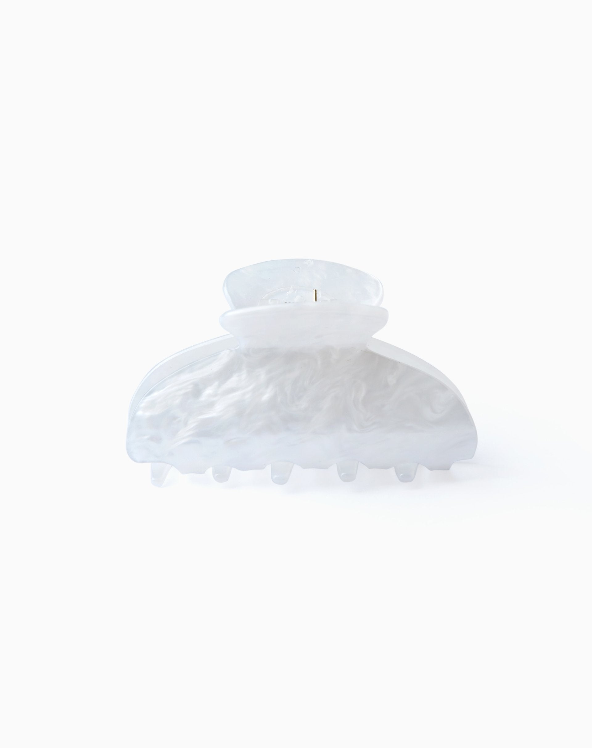 Image of Kima Hair Claw in White Pearl
