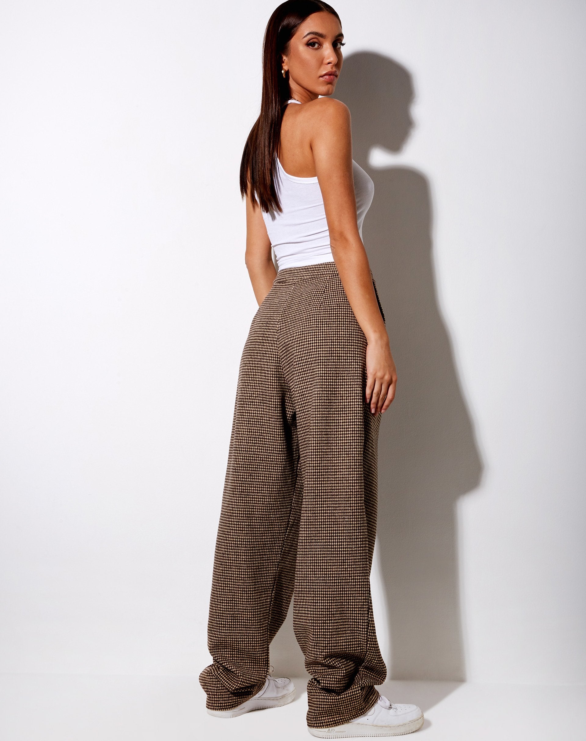 Image of Misha Wide Leg Trouser in Houndstooth Brown