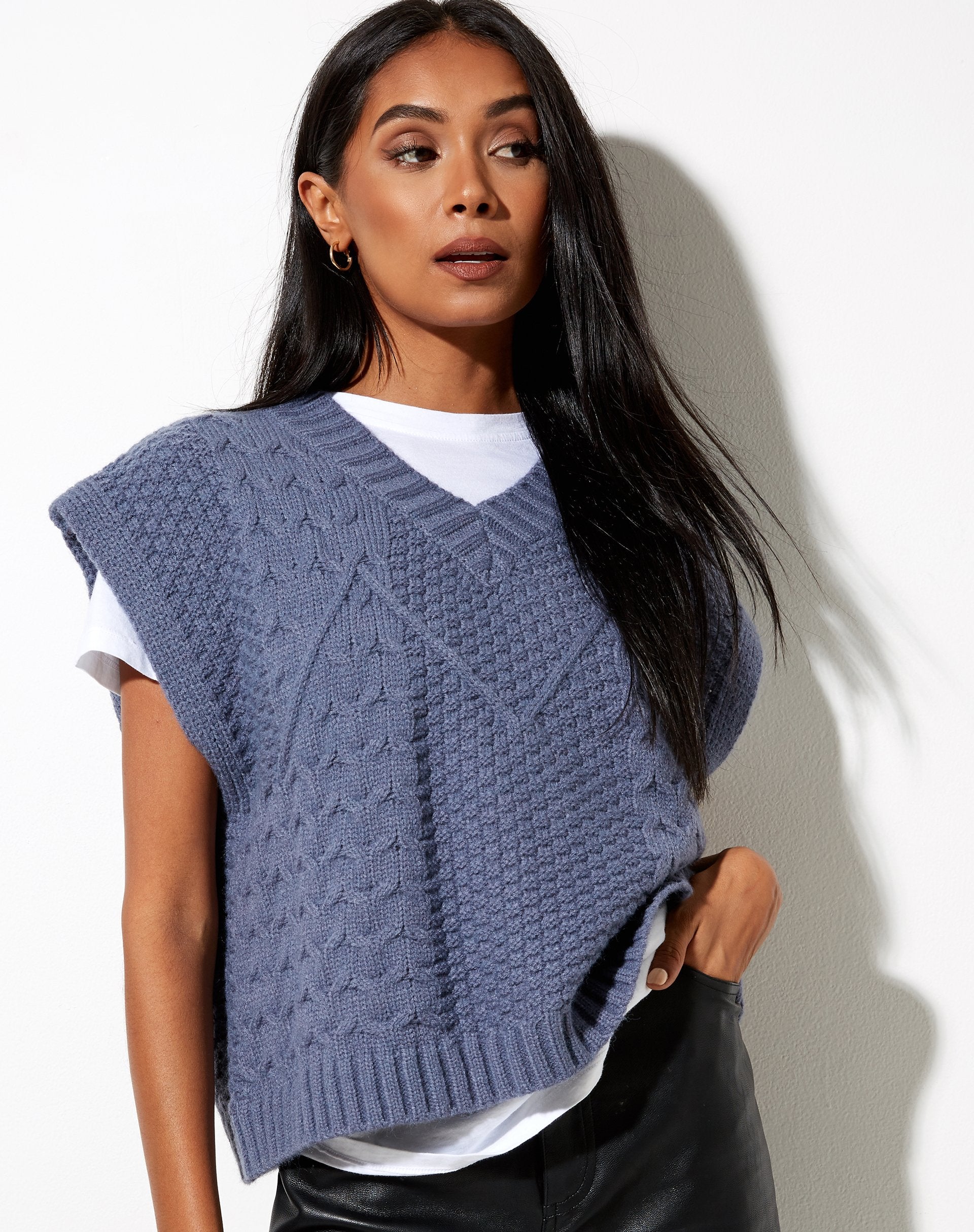 Image of Qinna Vest in Charcoal