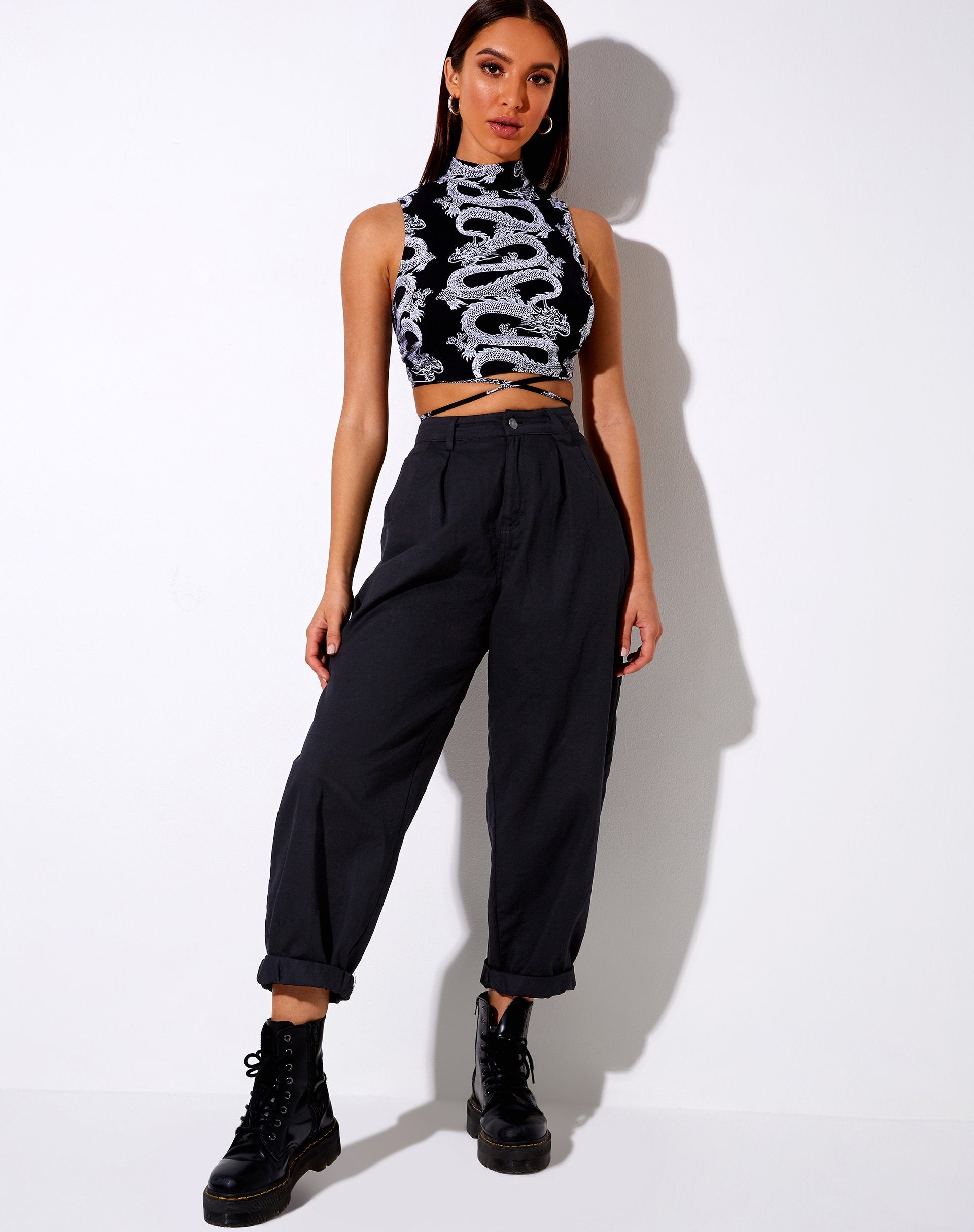 Image of Quera Crop Top in Dragon Rope Black Placement