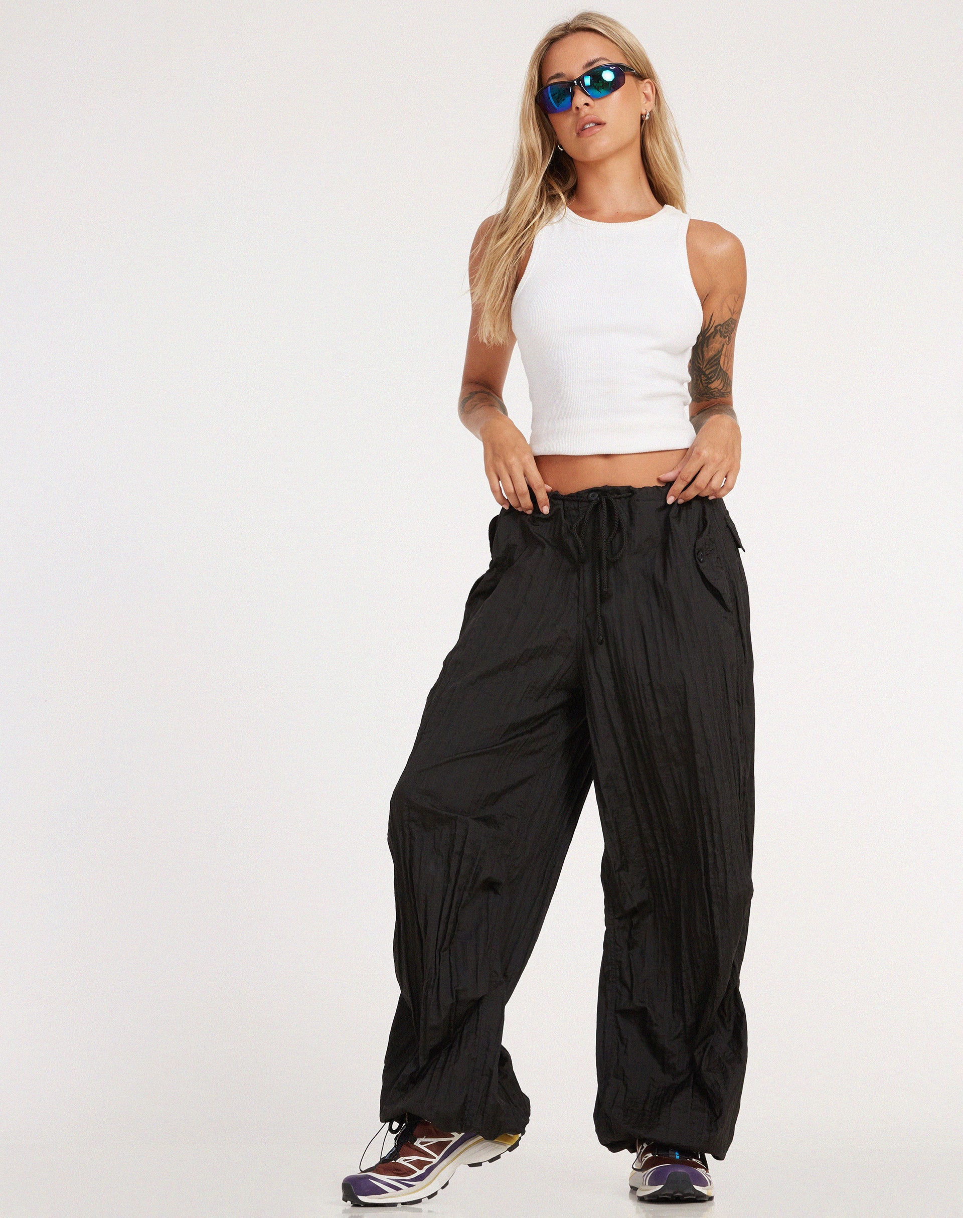image of Chute Trouser in Parachute Black